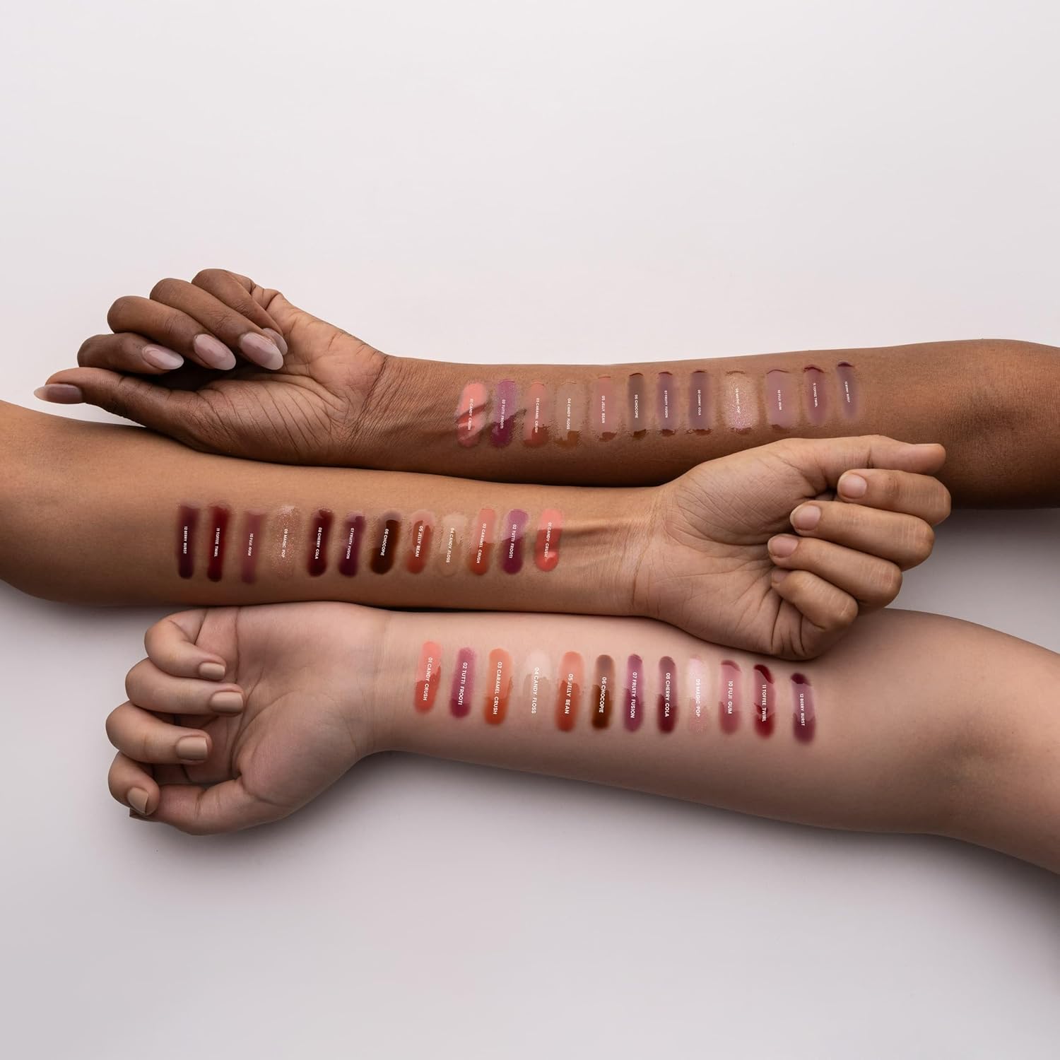 MARS Candylicious Sheer Lip Gloss for Women | Hydrating & High Shine | Lightweight | Non-Sticky | Enriched with Vitamin-E, Hyaluronic Acid & Avocado Ester (4.0ml) (11-TOFFEE TWIRL) - Image 5